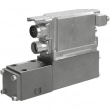 High-response valve with integrated digital axis controller (IAC-R) and clock-synchronized PROFIBUS DP/V2 (PROFIdrive profile) 4WRPNH../24F..
