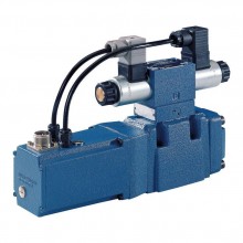 Proportional directional valves, pilot operated, with integral electronics (OBE) and electrical position feedback 4WRKE